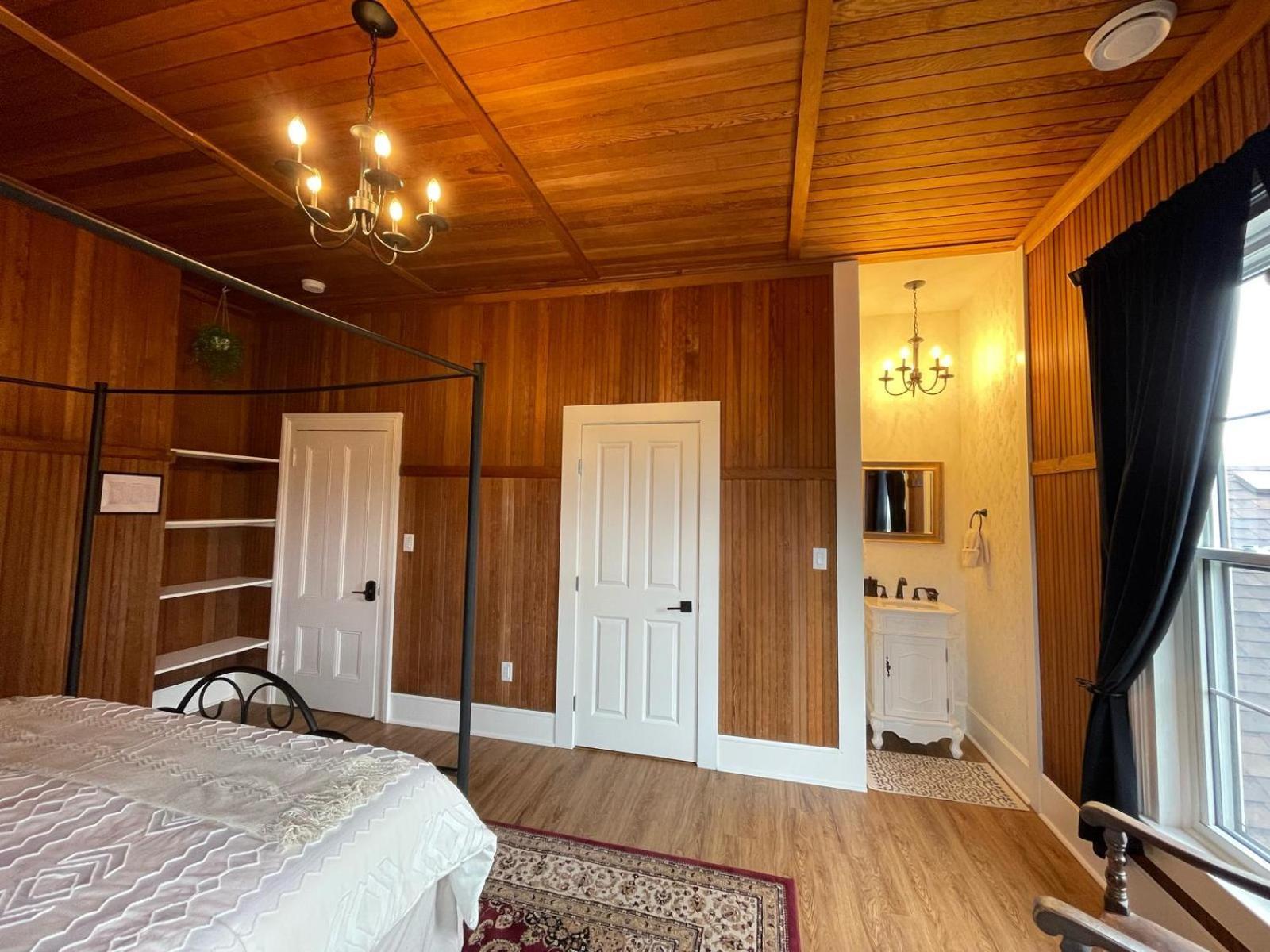 Woodside Farm Country Inn Sooke Esterno foto