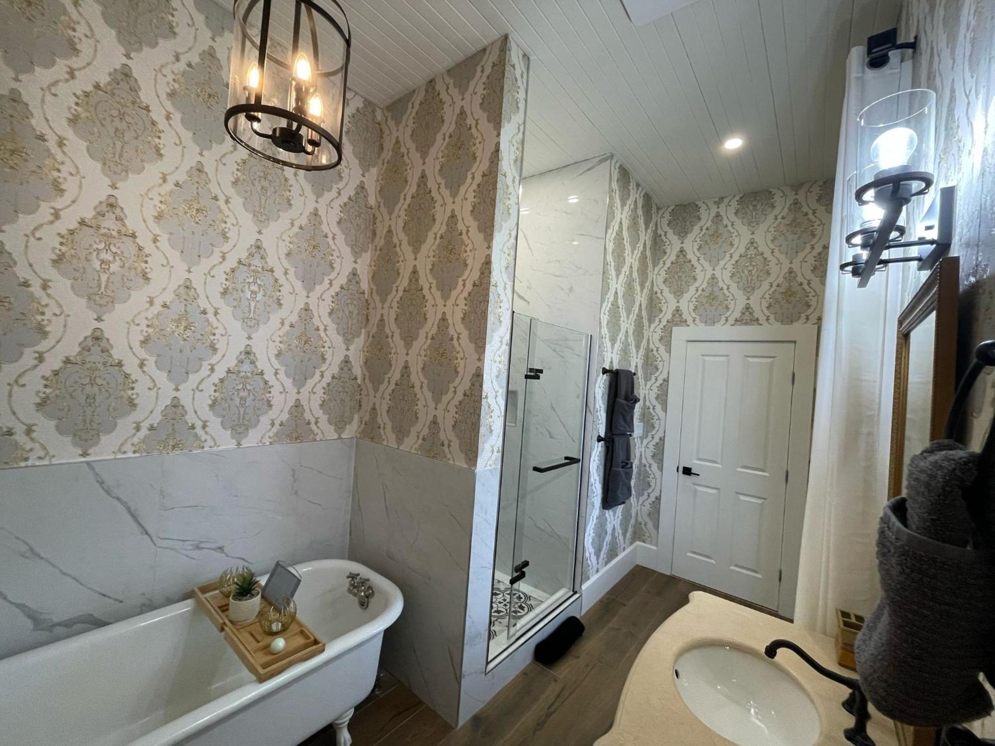 Woodside Farm Country Inn Sooke Esterno foto